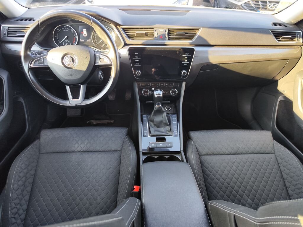 Škoda Superb Kombi 2,0 l 110 kw