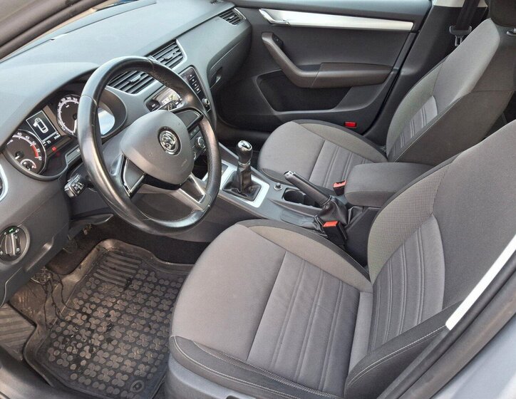 Škoda Octavia Kombi 1,6 l 85 kw