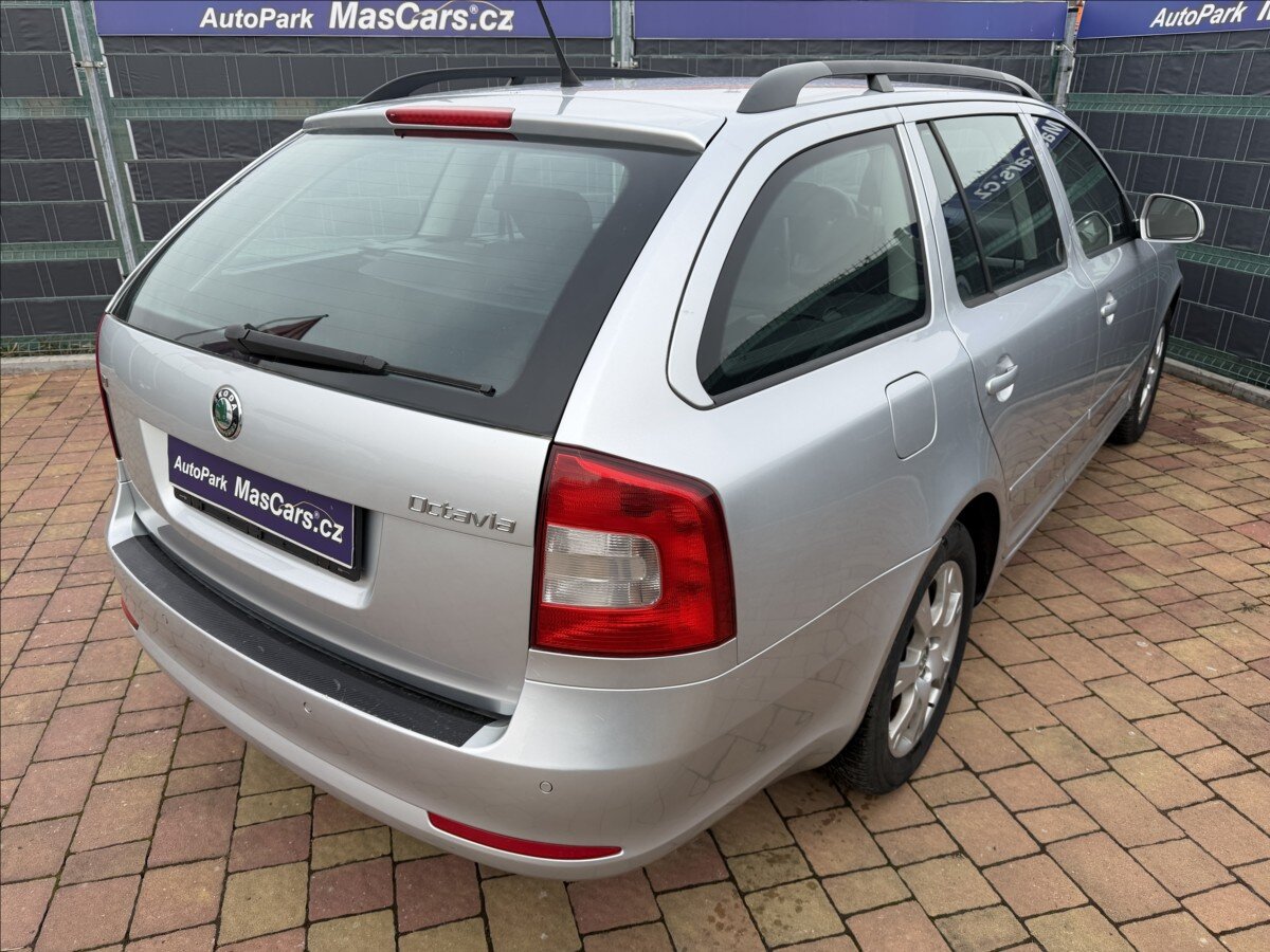 Škoda Octavia Kombi 1,6 l 77 kw