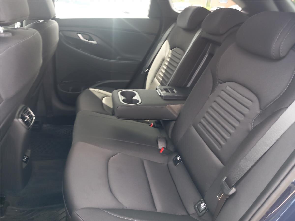 Hyundai i30 Kombi 998,0 73 kw