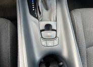 Toyota C-HR SUV / Terénní 1,8 l 72 kw