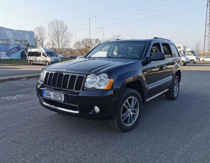 Jeep Grand Cherokee 4