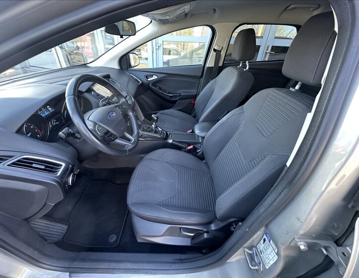 Ford Focus Kombi 1,5 l 110 kw