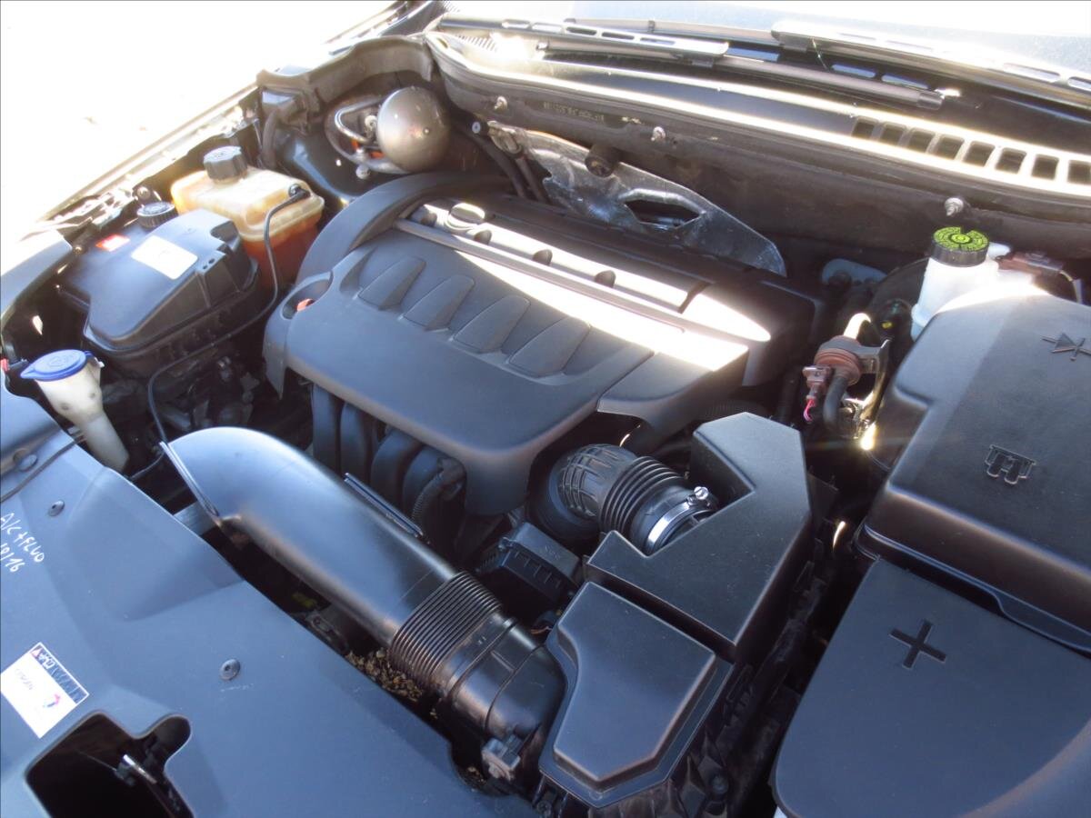 Citroën C5 Sedan / Limuzína 2,0 l 103 kw