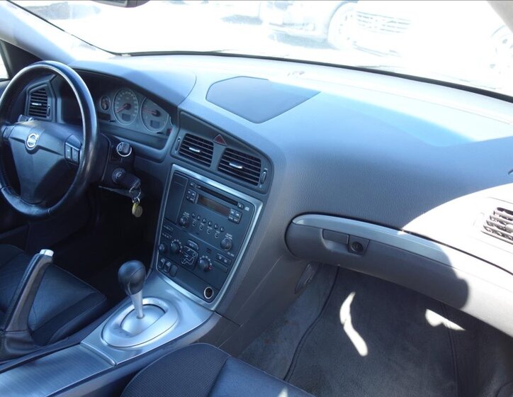 Volvo S60 Sedan / Limuzína 2,4 l 93 kw