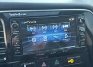 Mitsubishi Outlander SUV / Terénní 2,3 l 110 kw