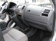 Volkswagen Caravelle MPV 2,0 l 103 kw