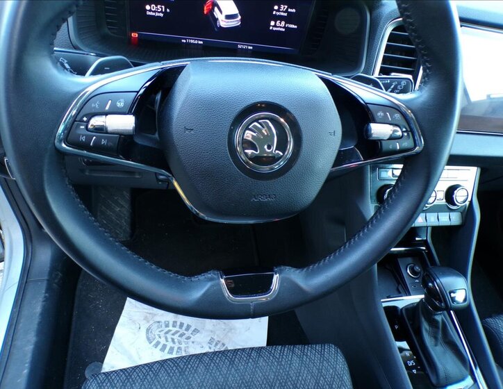 Škoda Karoq Kombi 1,5 l 110 kw