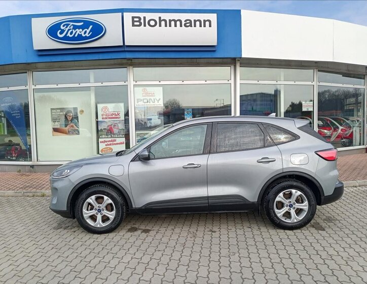 Ford Kuga SUV / Terénní 2,5 l 165 kw
