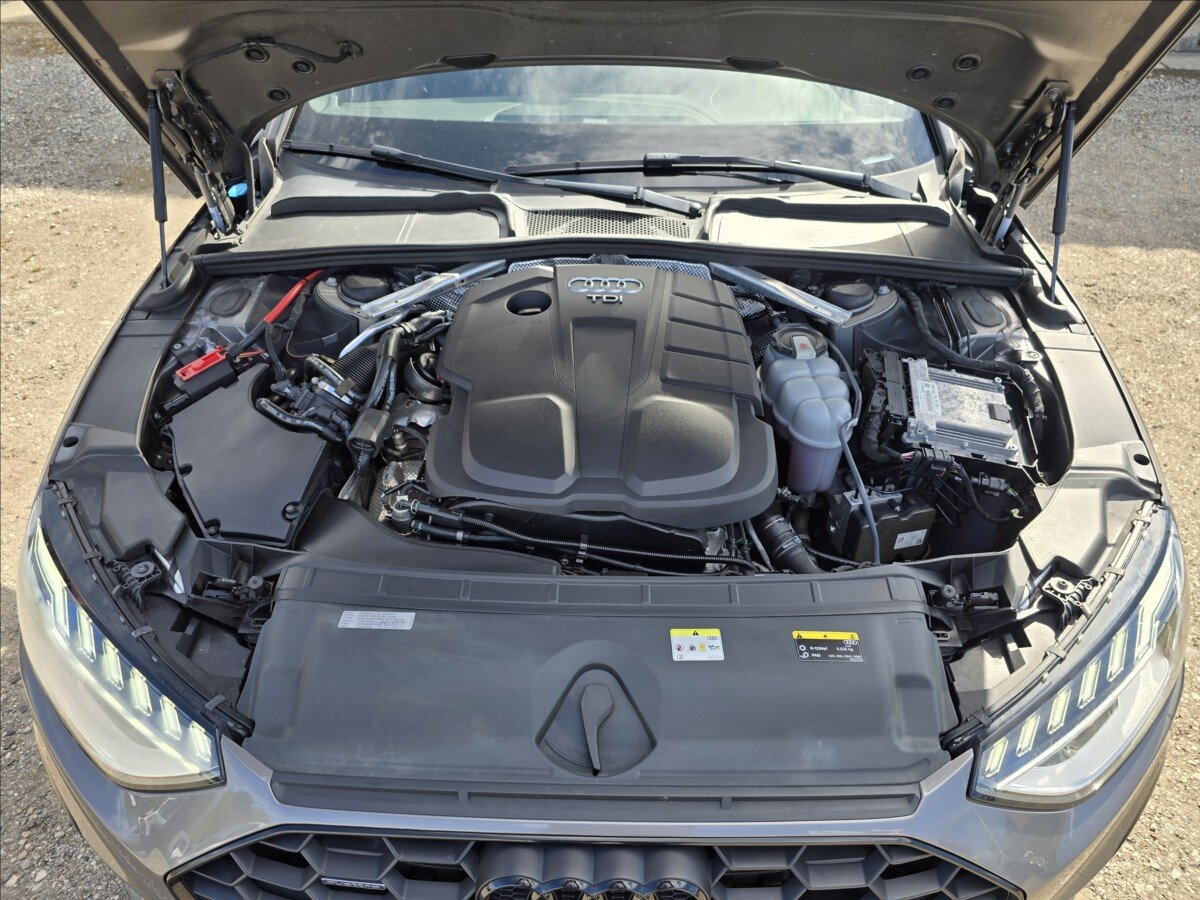 Audi A4 Kombi 2,0 l 140 kw