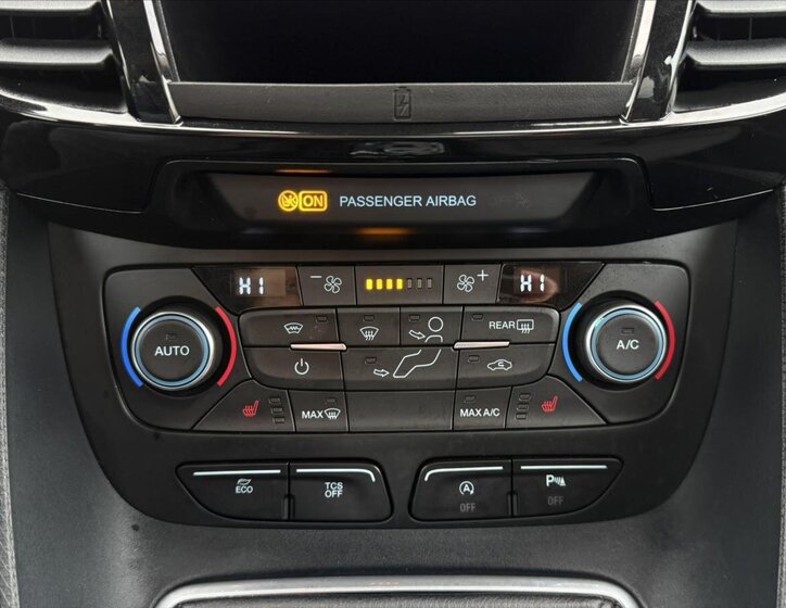 Ford Tourneo Connect 26