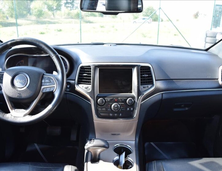 Jeep Grand Cherokee SUV / Terénní 3,0 l 140 kw