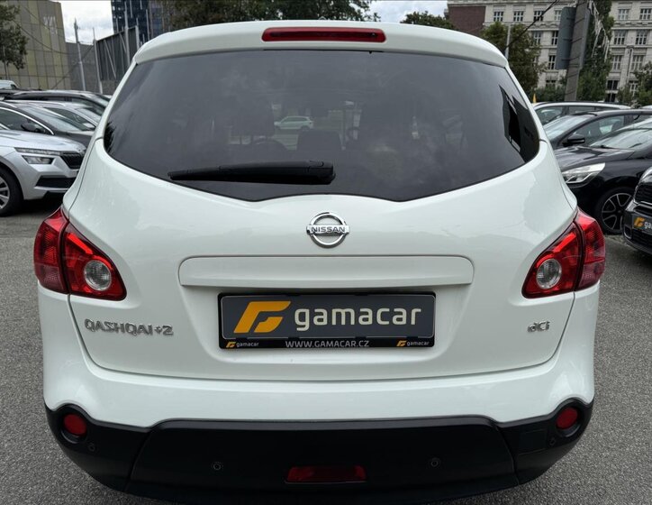 Nissan Qashqai 9