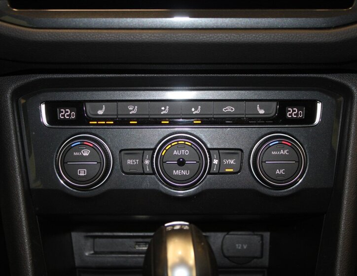 Volkswagen Tiguan SUV / Terénní 2,0 l 140 kw