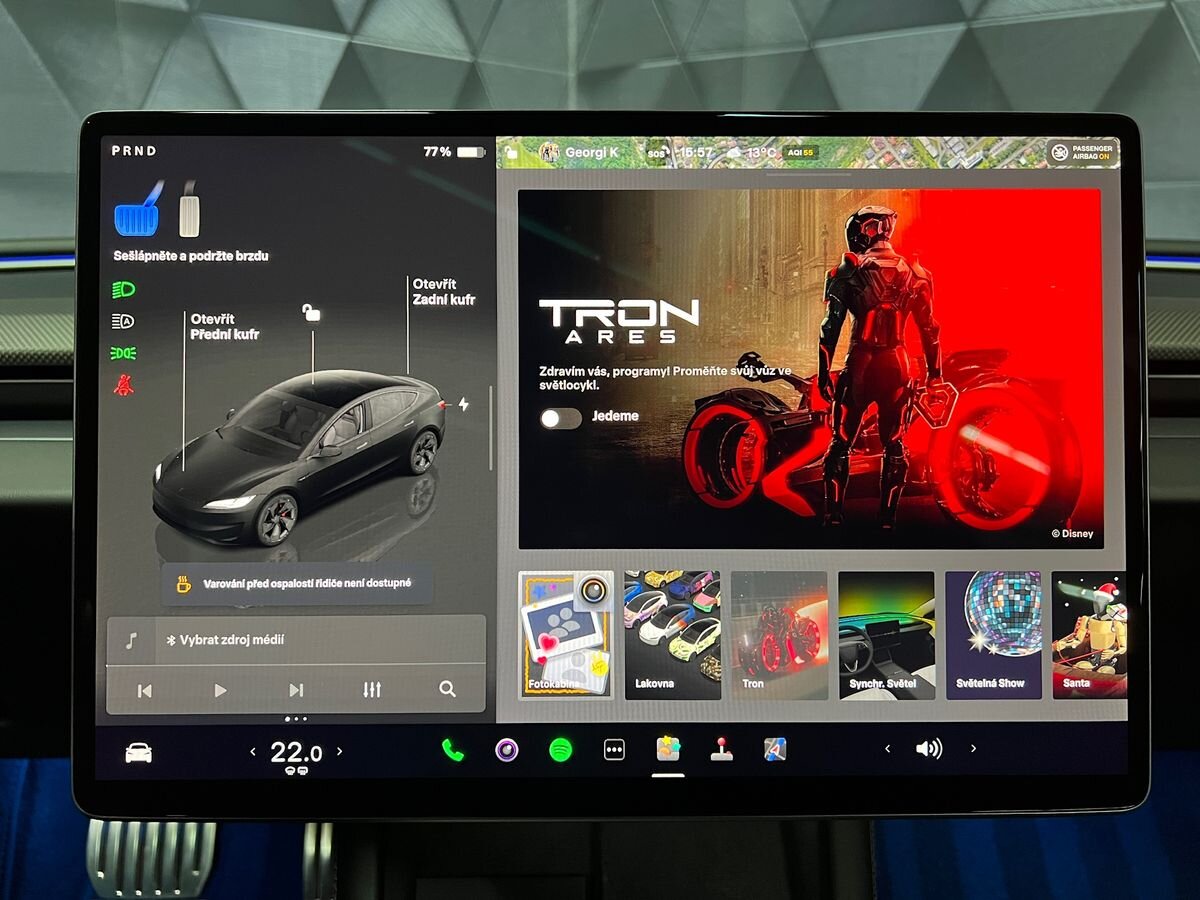 Tesla Model 3 Sedan 0,0 341 kw