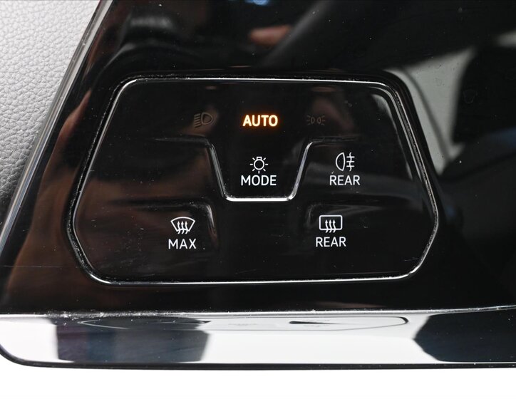 Volkswagen Golf Kombi 2,0 l 110 kw