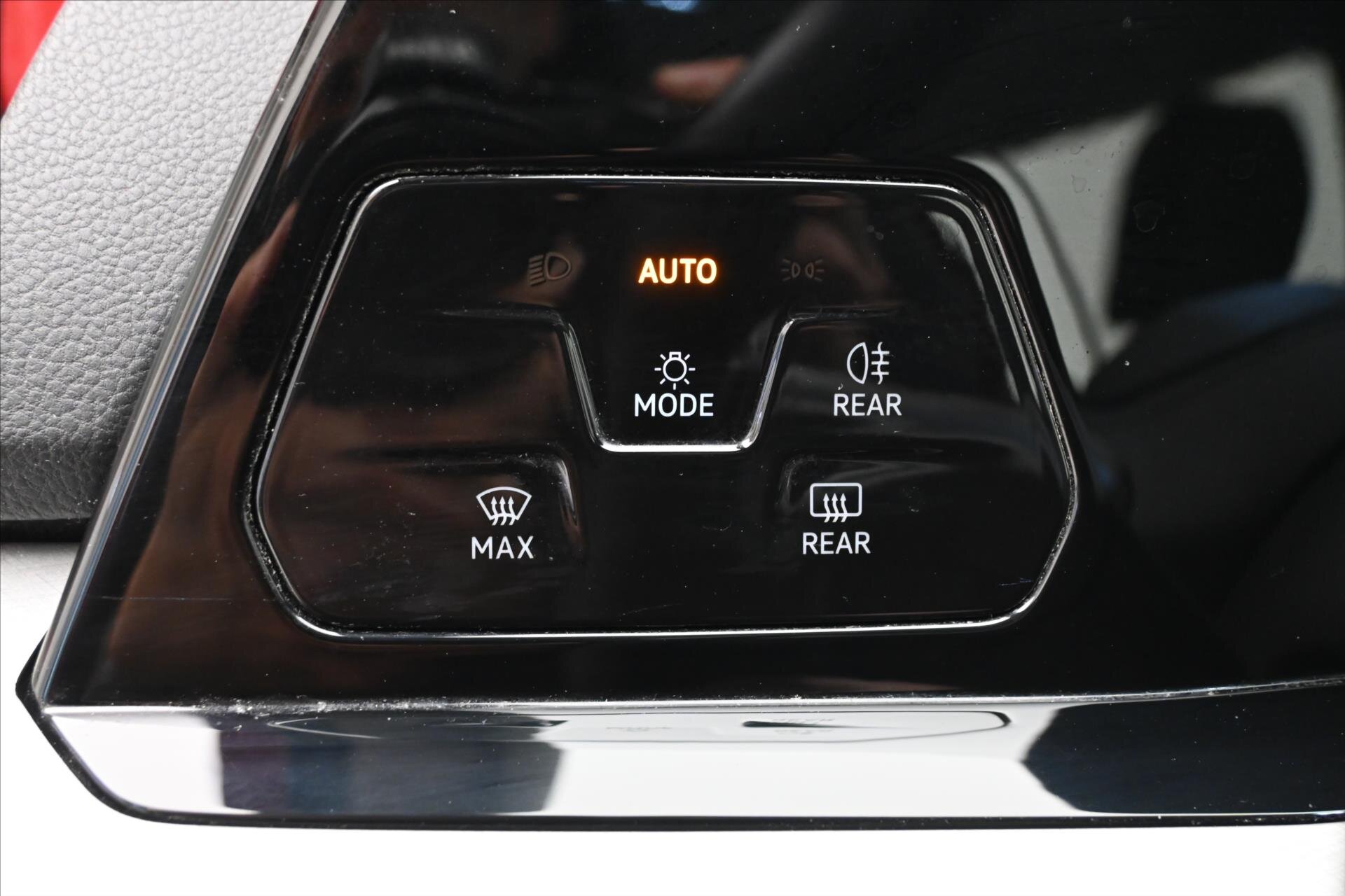 Volkswagen Golf Kombi 2,0 l 110 kw