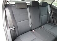 Toyota Auris Hatchback 1,4 l 66 kw
