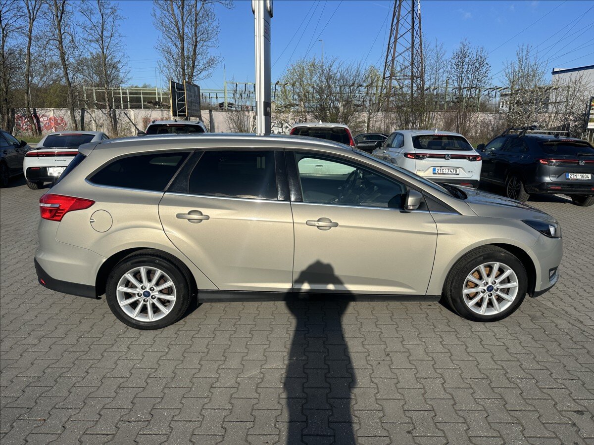 Ford Focus Kombi 1,5 l 110 kw