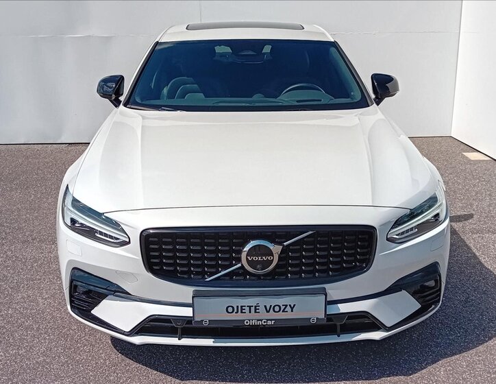 Volvo S90 Sedan 2,0 l 173 kw