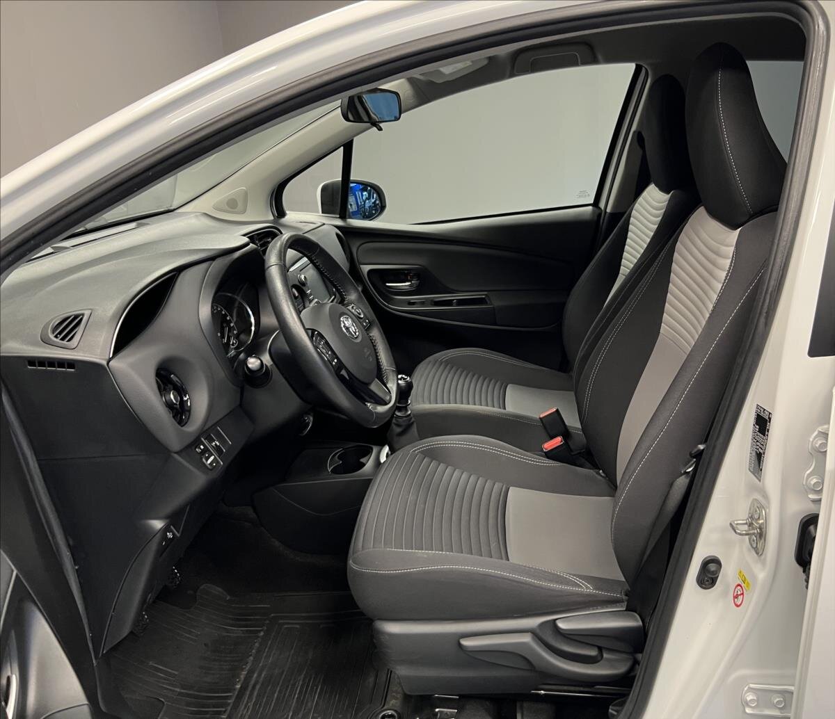 Toyota Yaris Kombi 1,5 l 82 kw