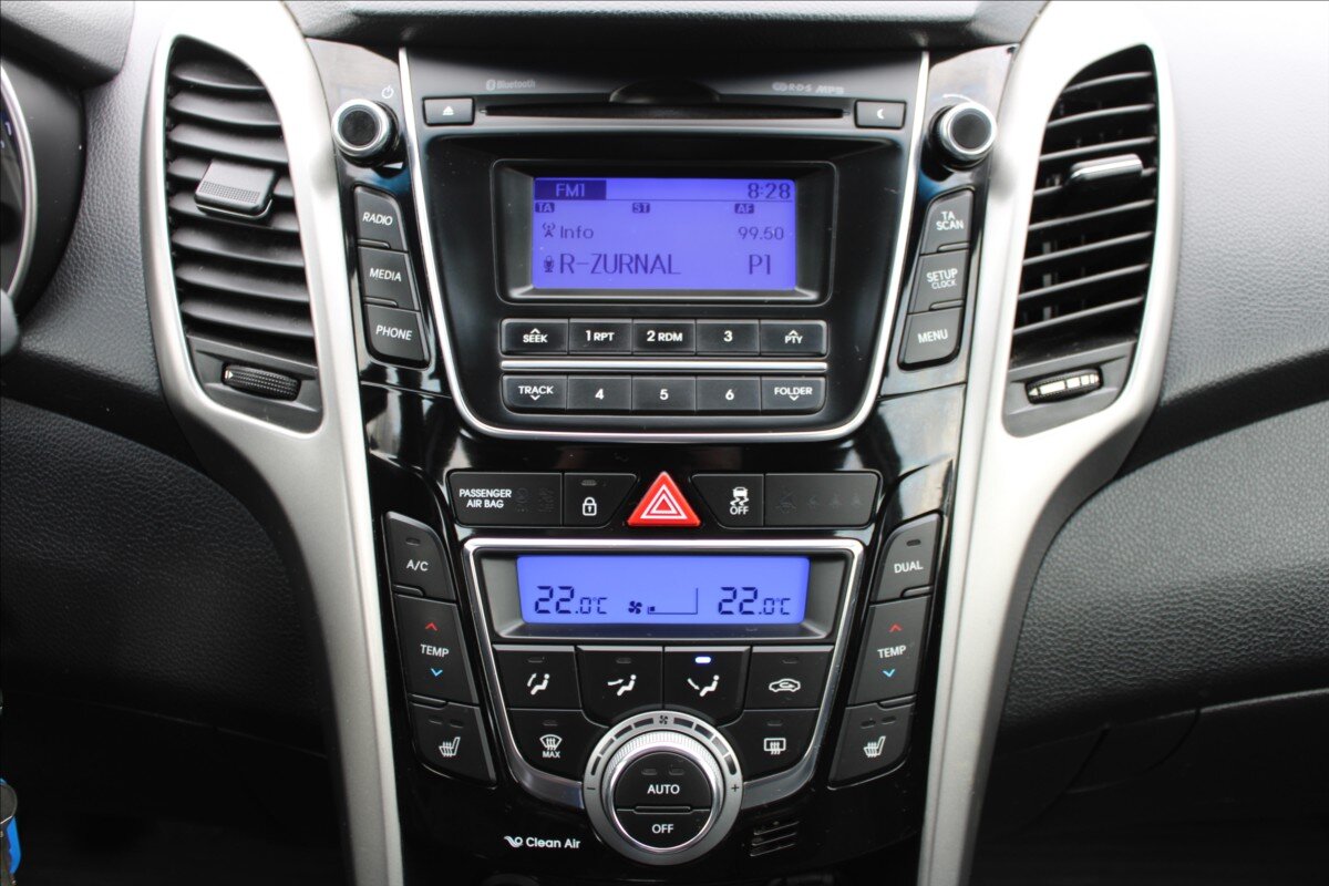 Hyundai i30 Kombi 1,6 l 88 kw