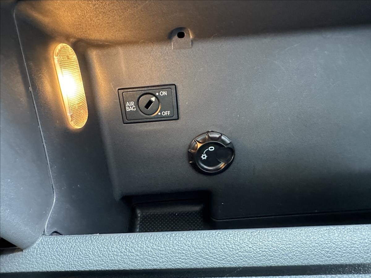 Volkswagen Touran MPV 2,0 l 103 kw