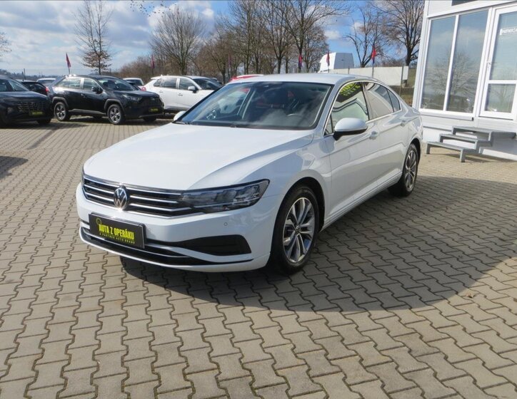 Volkswagen Passat Liftback 1,5 l 110 kw