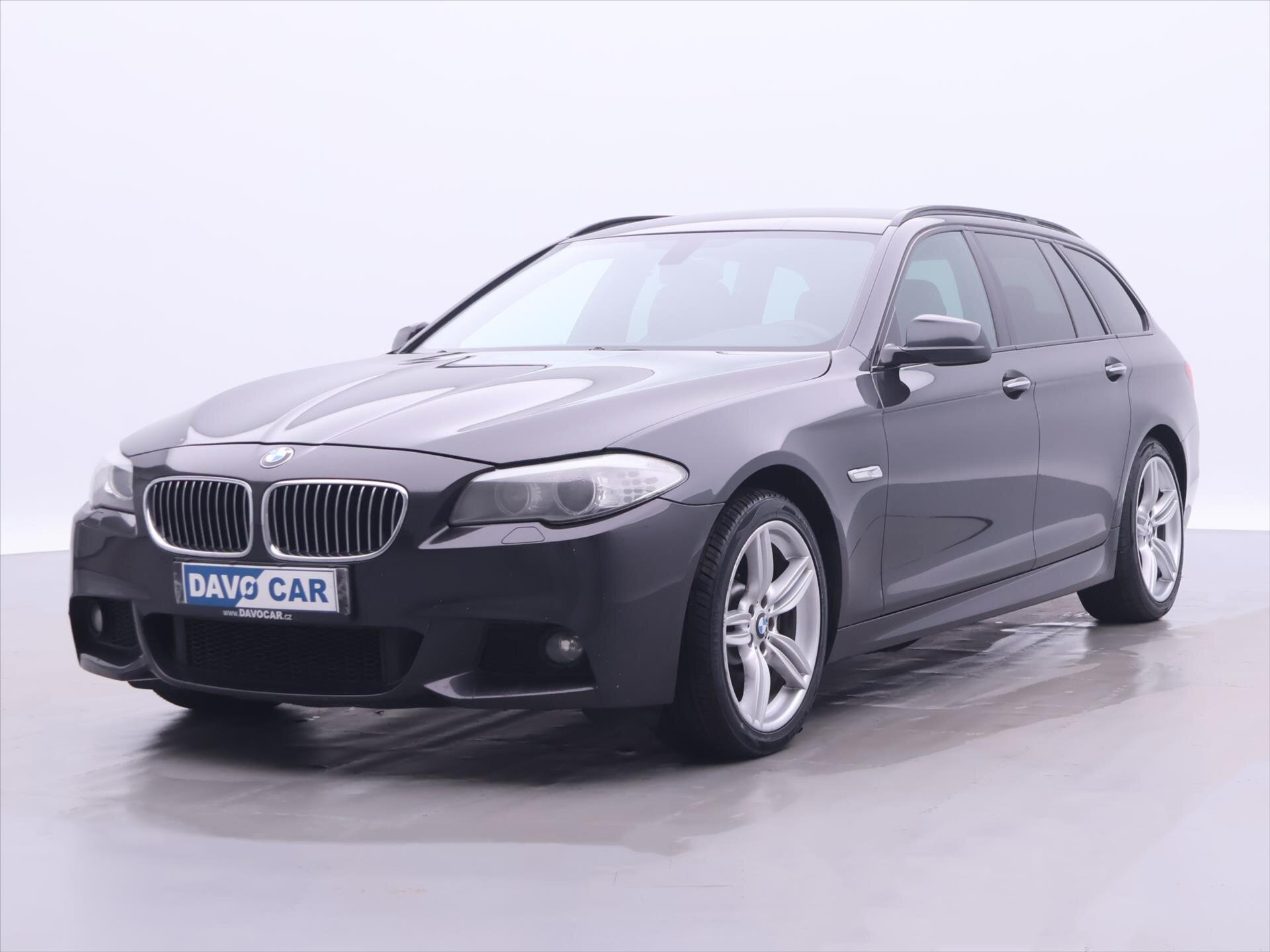 BMW Řada 5 Kombi 3,0 l 190 kw