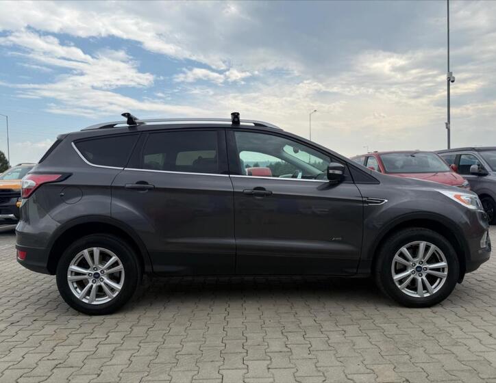 Ford Kuga 6