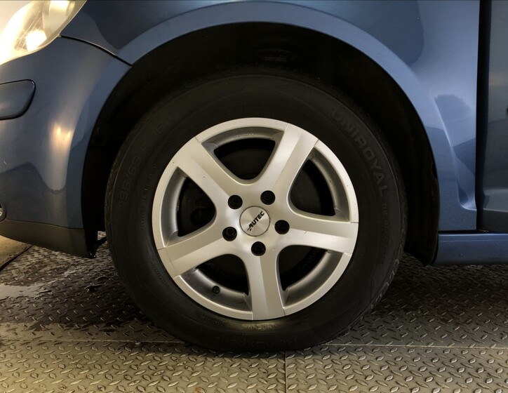 Volkswagen Golf Plus 25