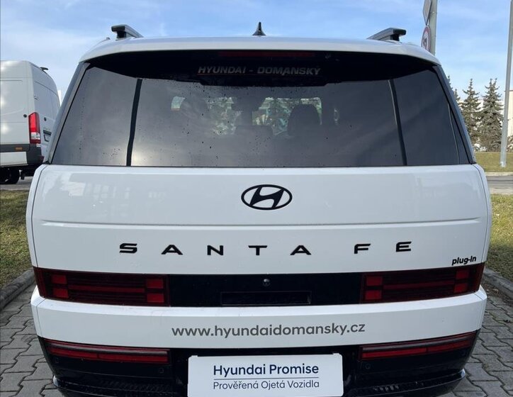 Hyundai Santa Fe SUV / Terénní 1,6 l 117 kw