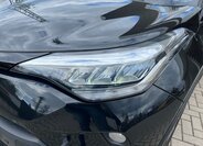 Toyota C-HR SUV / Terénní 1,8 l 72 kw