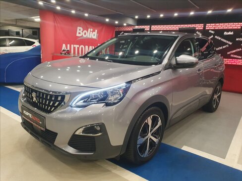 Peugeot 3008 SUV 1,2 l 96 kw