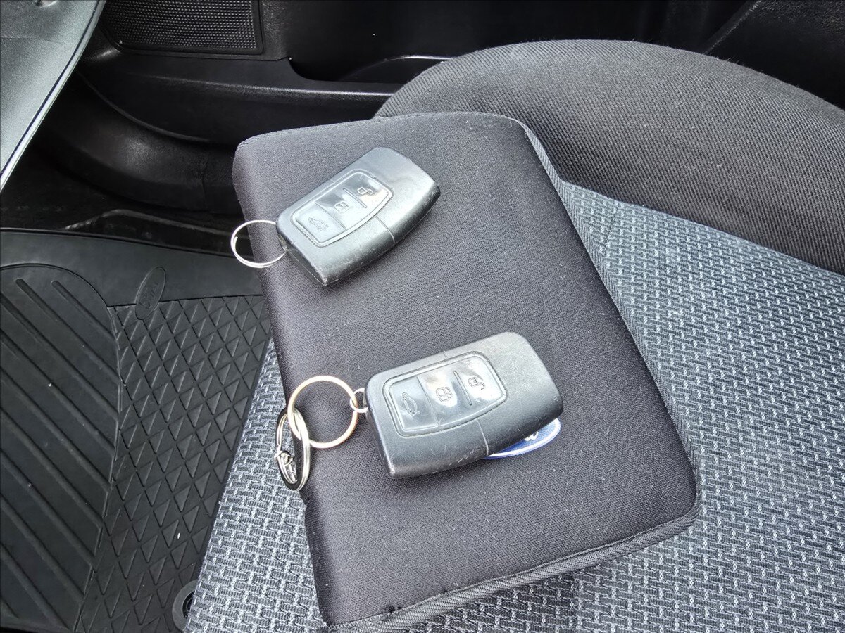 Ford Mondeo Kombi 2,0 l 96 kw