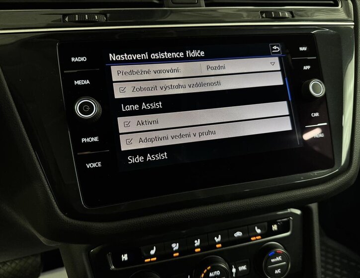 Volkswagen Tiguan Allspace SUV / Terénní 2,0 l 140 kw