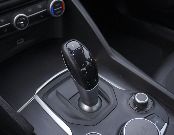 Alfa Romeo Giulia Liftback 2,1 l 132 kw