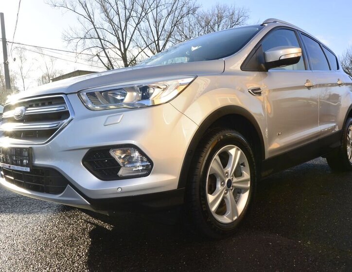 Ford Kuga SUV 2,0 l 110 kw