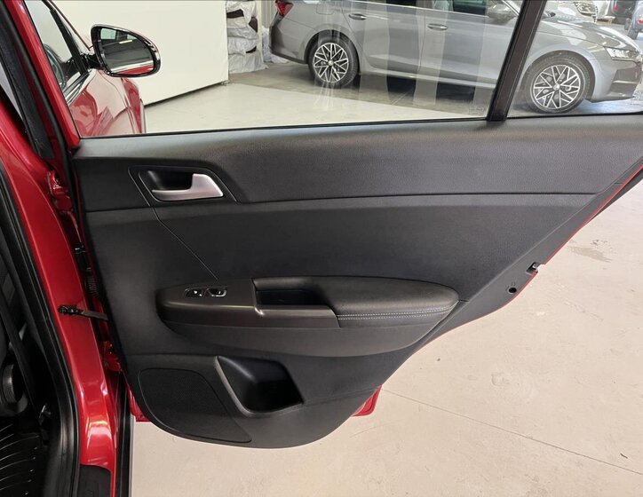 KIA Sportage SUV 1,6 l 97 kw