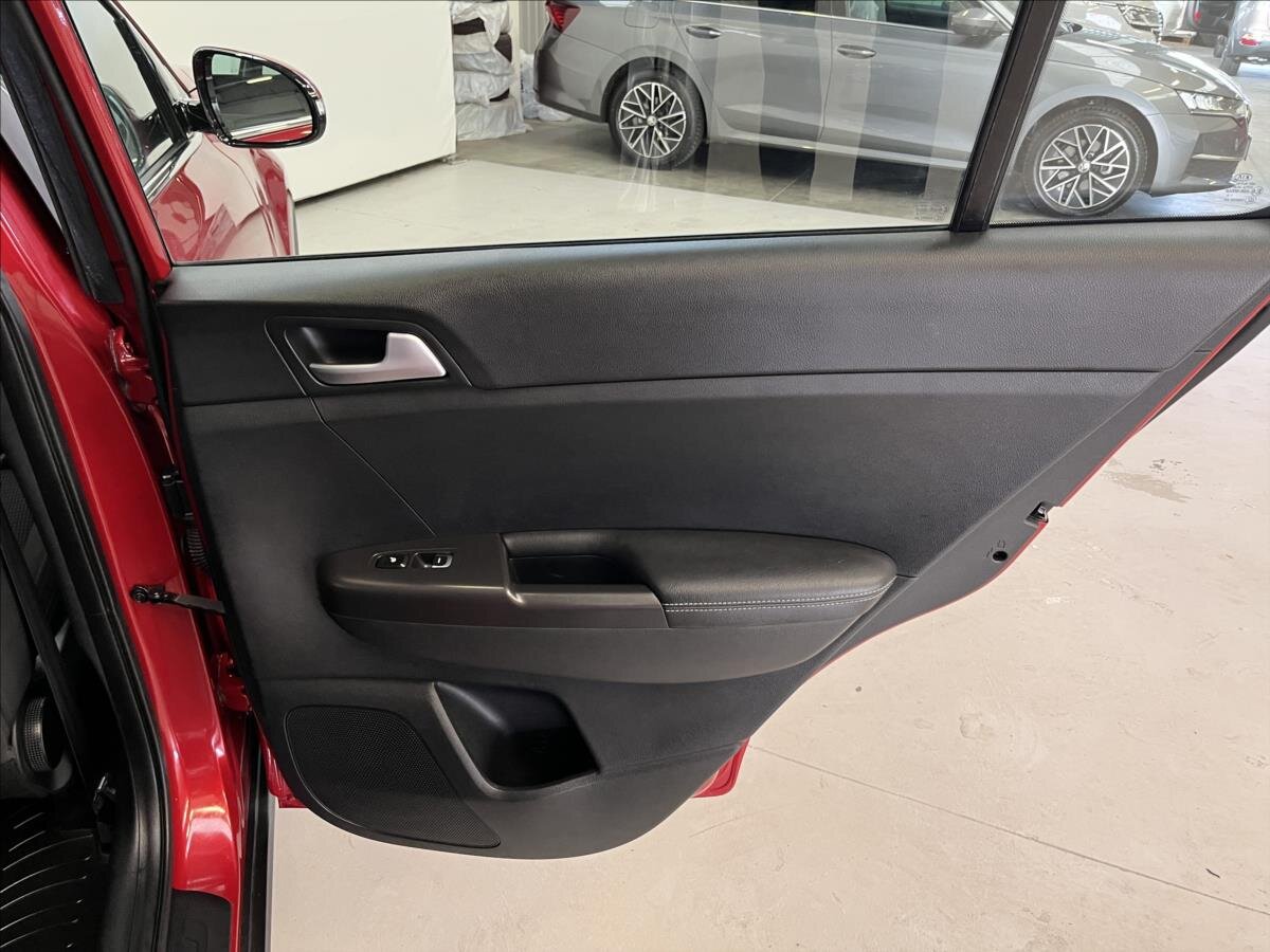 KIA Sportage SUV 1,6 l 97 kw