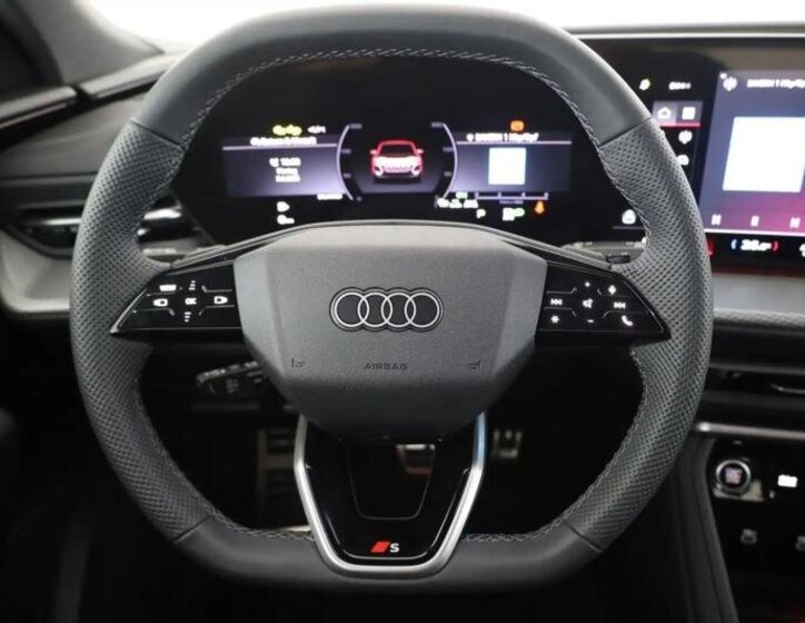 Audi Q5 SUV 2,0 l 150 kw