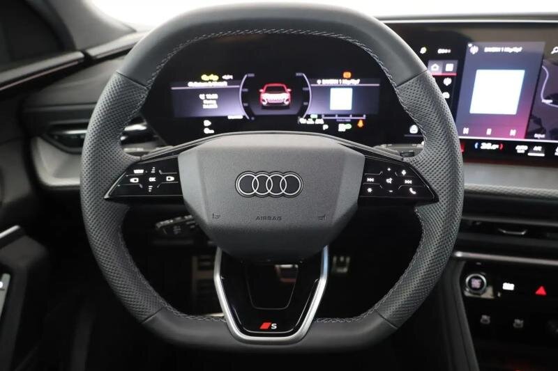Audi Q5 SUV 2,0 l 150 kw