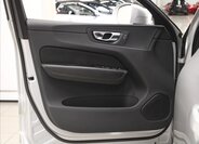Volvo XC60 SUV / Terénní 2,0 l 184 kw