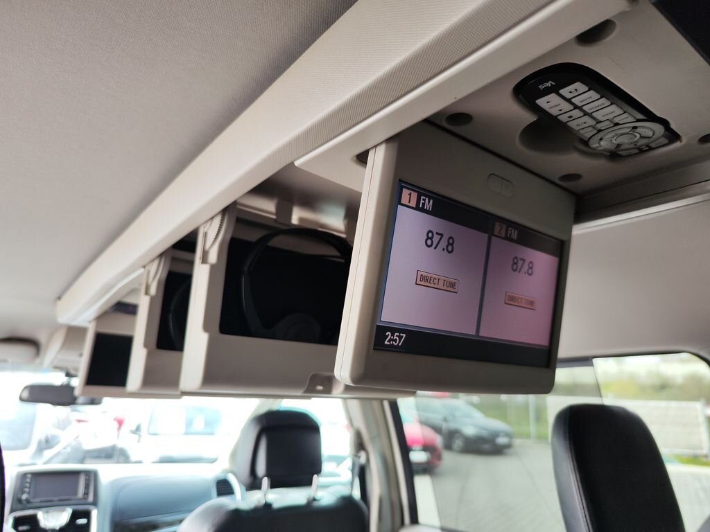 Lancia Voyager MPV 2,8 l 120 kw