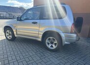 Suzuki Grand Vitara SUV / Terénní 2,0 l 94 kw