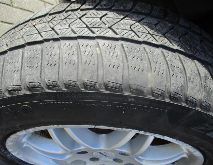 Land Rover Freelander 21