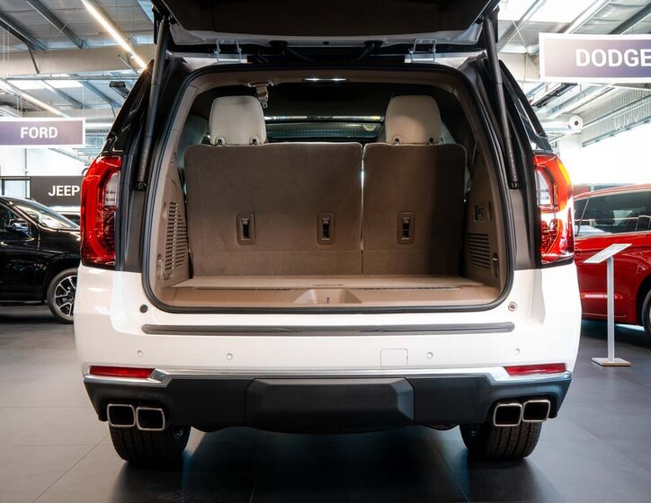 GMC Yukon SUV 6,2 l 313 kw