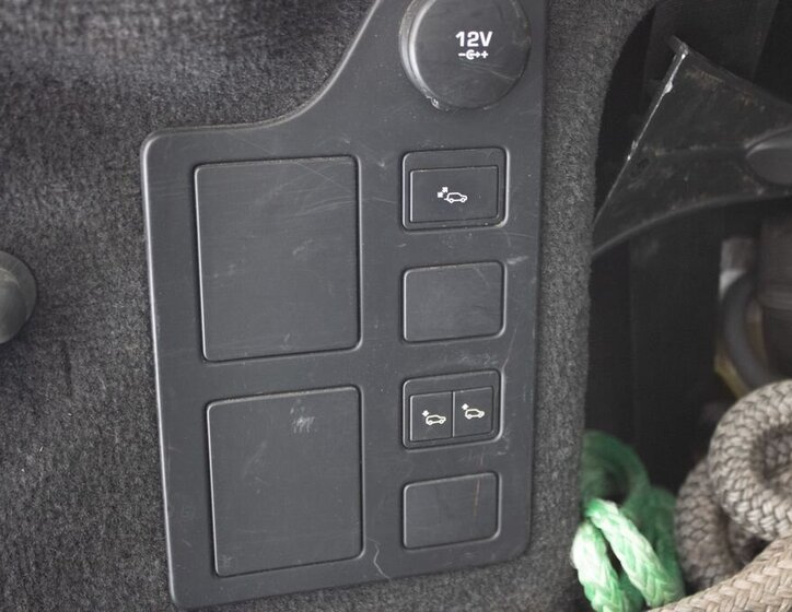 Land Rover Discovery SUV 3,0 l 190 kw