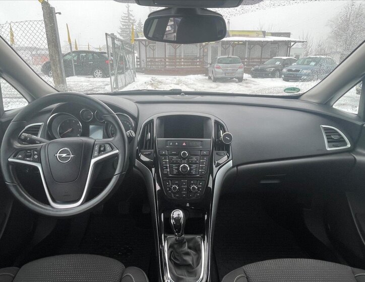 Opel Astra Hatchback 1,6 l 81 kw