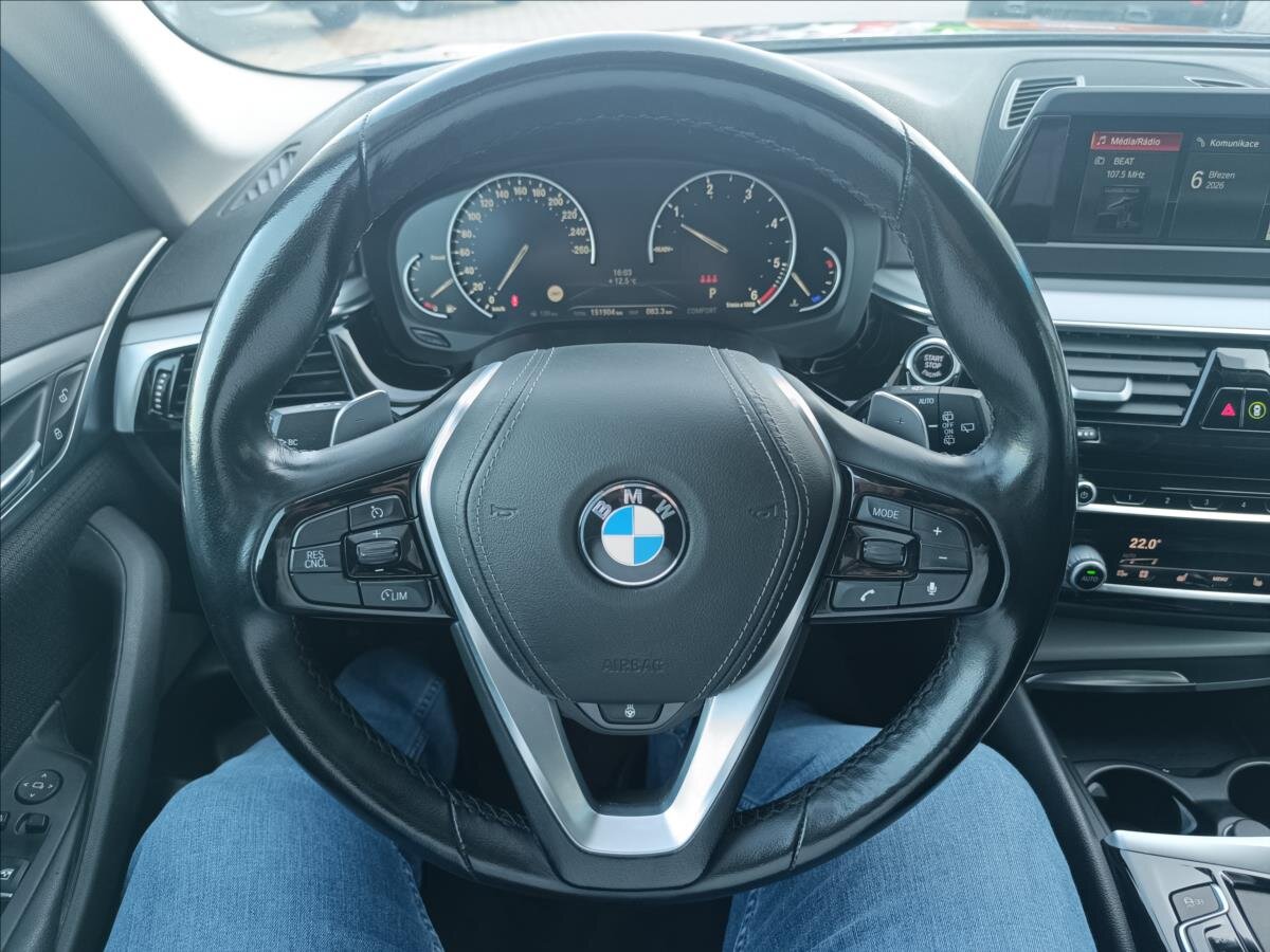 BMW Řada 5 Kombi 2,0 l 140 kw